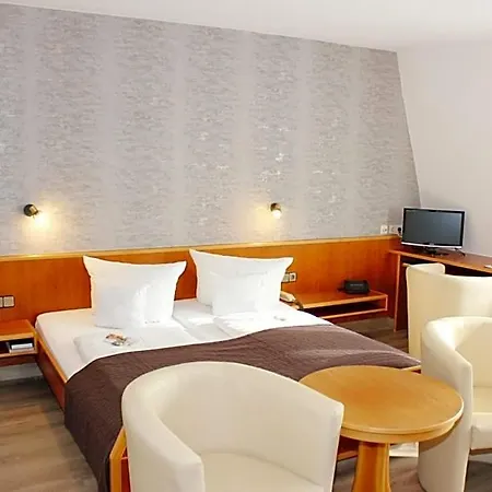 Zum Boehm Hotel 3*