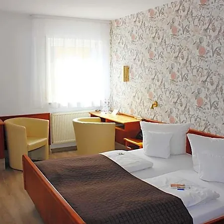 Hotel Zum Boehm 3*