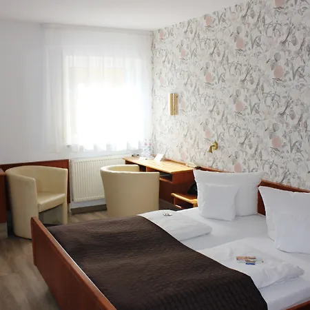 Hotel Zum Boehm Roth (Bavaria)