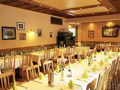 Hotel Zum Boehm 3*
