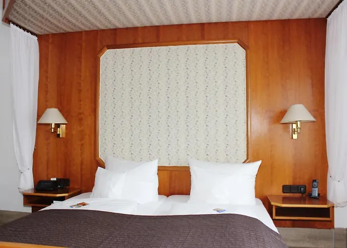 Zum Boehm Hotel 3*